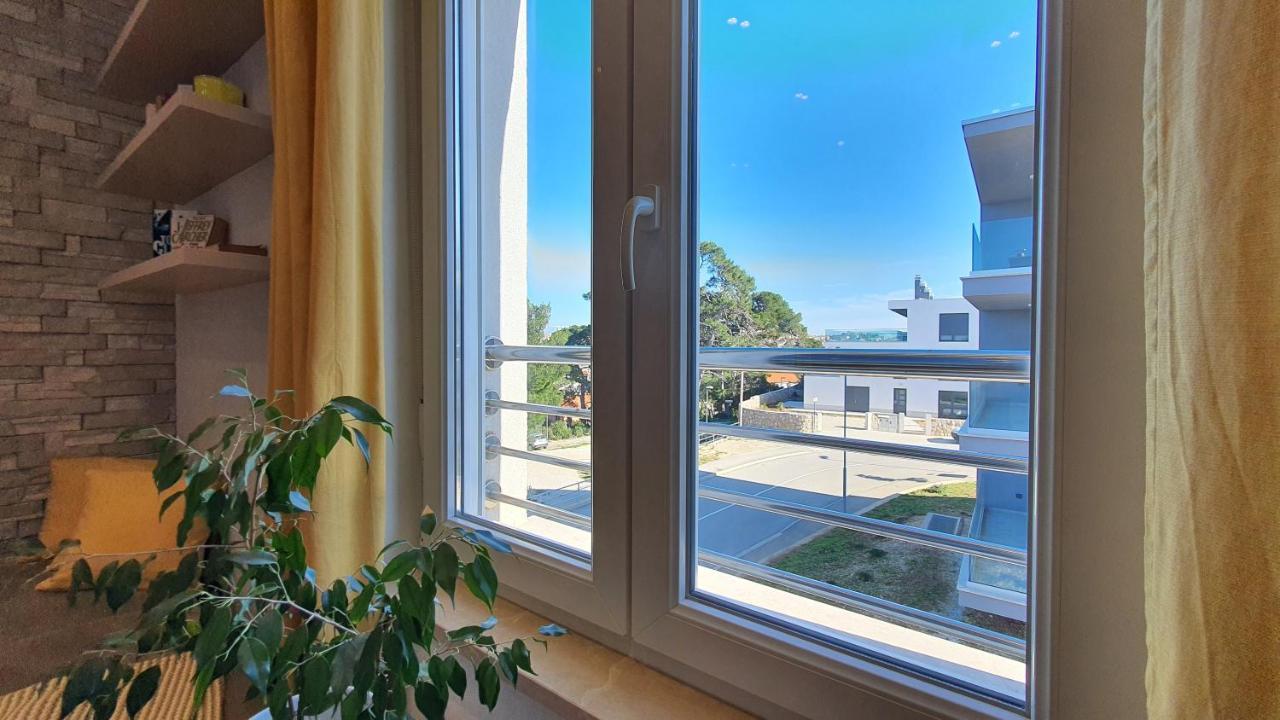 Beautiful View Apartment With Garage Space Mali Lošinj Buitenkant foto