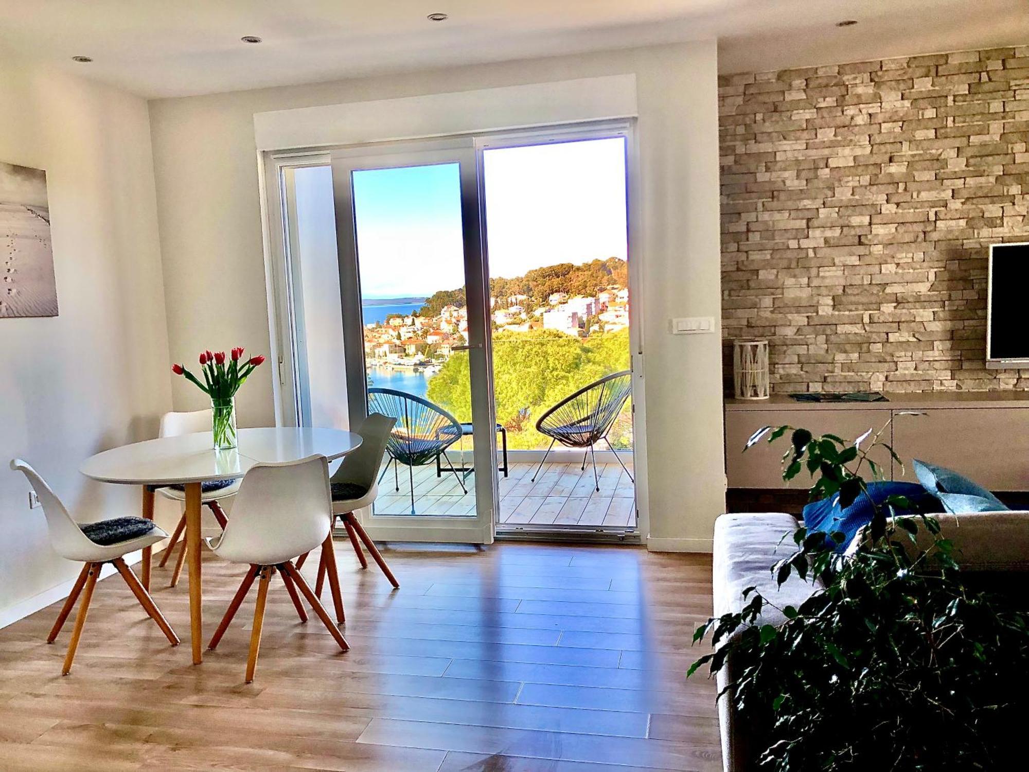 Beautiful View Apartment With Garage Space Mali Lošinj Buitenkant foto